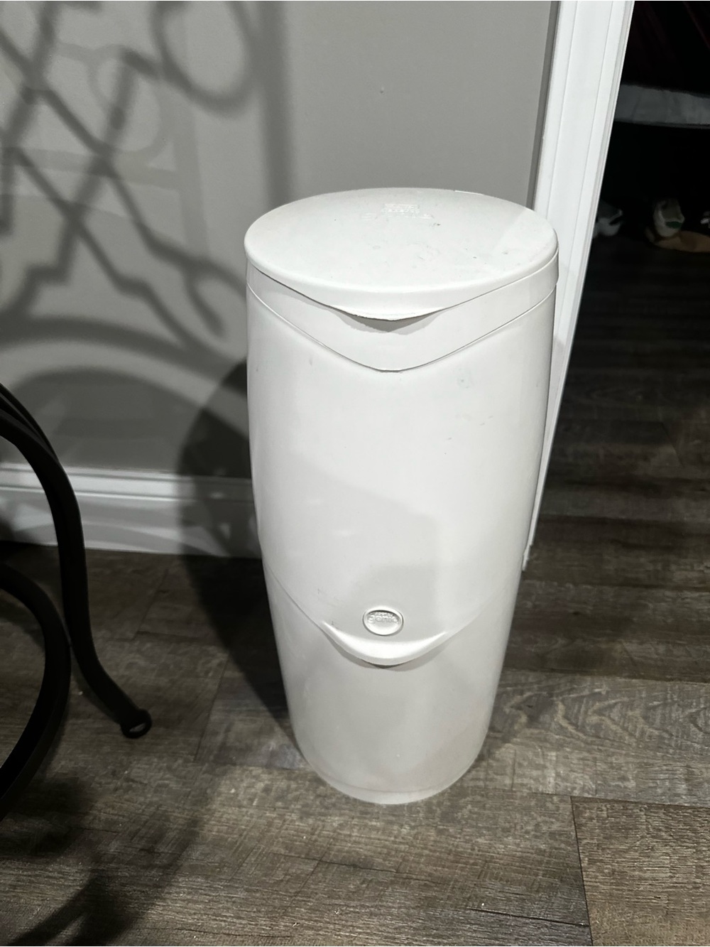 Playtex diaper genie- White Nursery Diaper Pail -